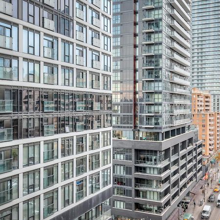 Panorama Suites Downtown Toronto Extérieur photo