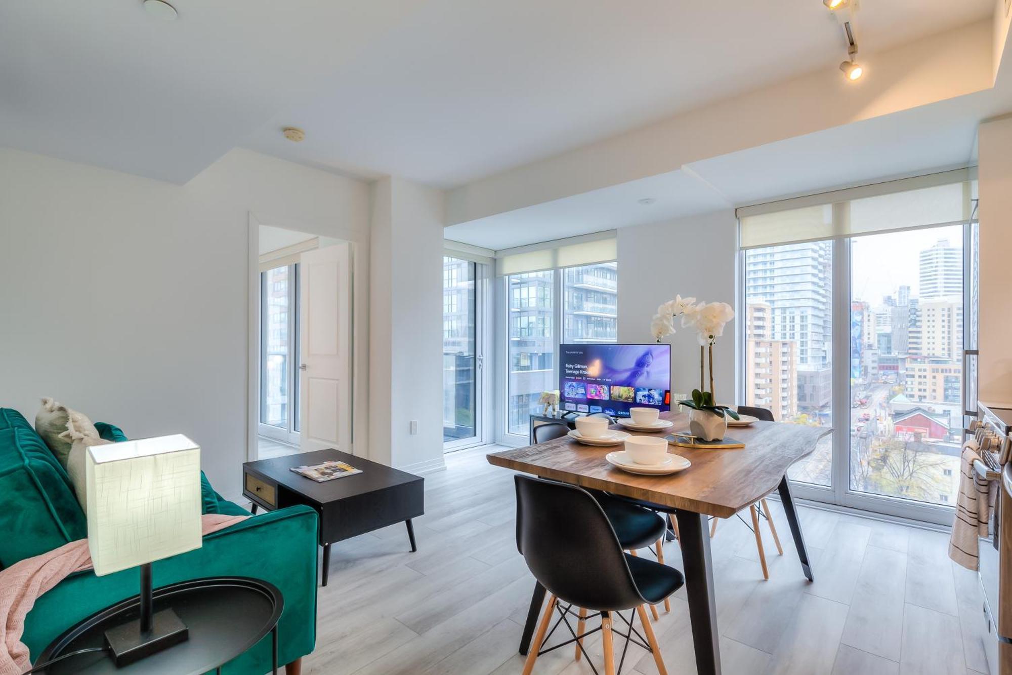 Panorama Suites Downtown Toronto Extérieur photo