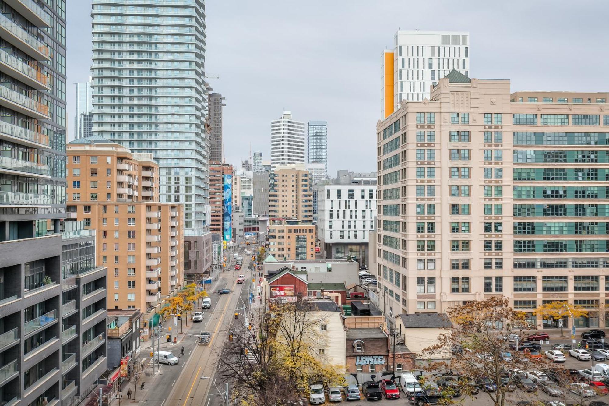 Panorama Suites Downtown Toronto Extérieur photo